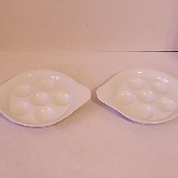 Palate & Plate White Ceramic Round Escargot / Mushroom Serving Dishes Plates - Picture 1 of 5